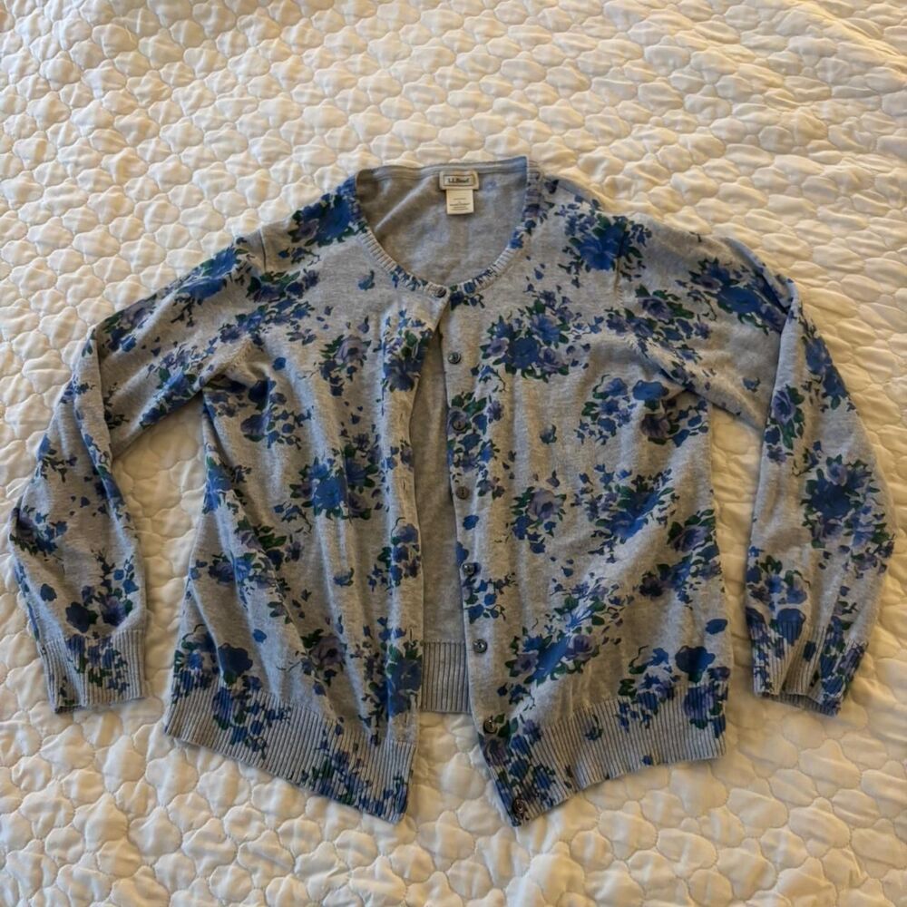 L.L. Bean Women’s Floral Button Down Spring Cardigan Size L 100% Cotton